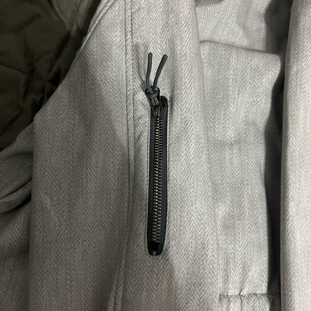 Woman’s jacket - Picture 6 of 15